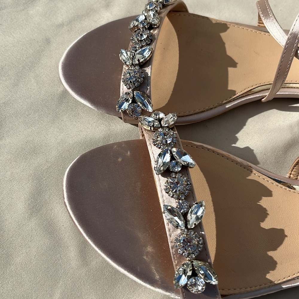 Badgley Mischka Jewel Satin Crystal flats